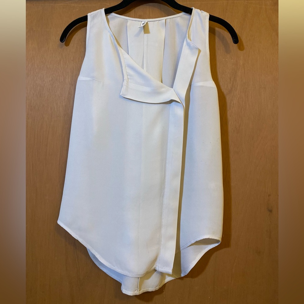 Ever Taupe/ Cream Sleeveless Blouse